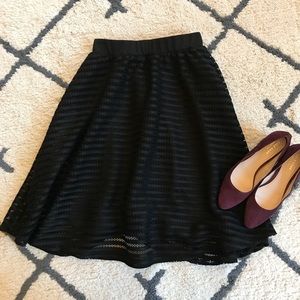 Beautiful high waisted skirt!